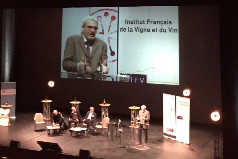 Laboratoire œnologique,analyse chimique vin,analyse du vin laboratoire,ph du vin rouge,acidité totale d'un vin rouge,acidité volatile vin rouge,acidité totale vin,acidité vin rouge,dosage acidité volatile vin,languedoc roussillon,vin,analyse,Analyses œnologiques,Conseils œnologiques,Accréditation COFRAC,aude,œnologie,Analysez votre vin,Bio,laboratoires analyses du vin,ingénierie œnologique,conception de chai,Marketing des vins,communication,Agronomie,viticulture,Viticulture raisonnée,systèmes de certification,Analyse et conseil œnologique,Assurance qualité des outils de production,sécurité alimentaire,Analyse fine,vigne,vin,professionnels,viticulteur,vigneron,onologue,languedoc roussillons,vins sud de france,vignobles du languedoc,laboratoires dubernet